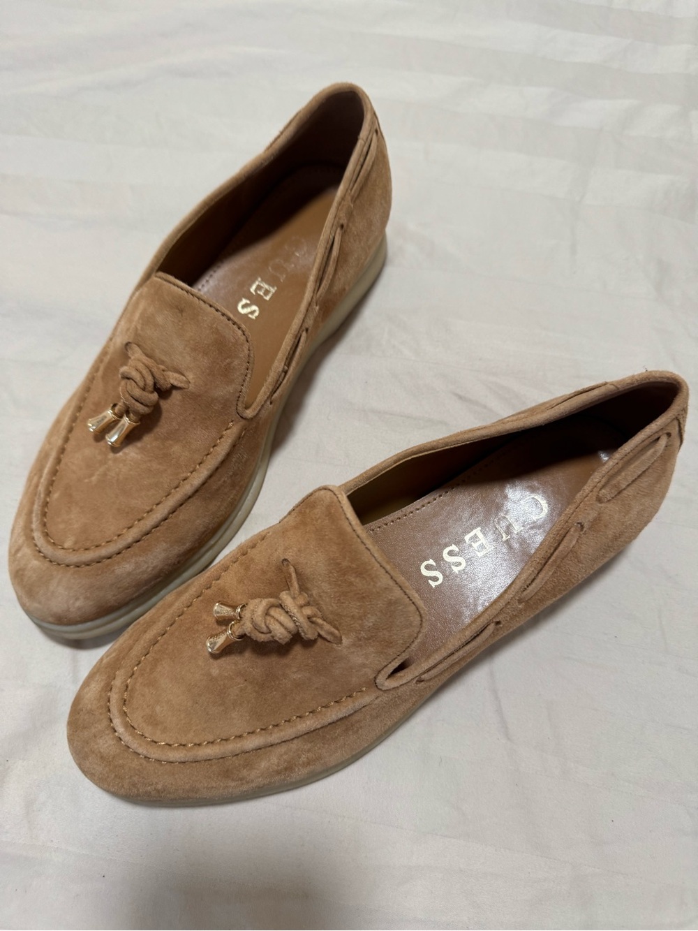 GUESS Tan Suede Knot Tassel Slip-On Loafers